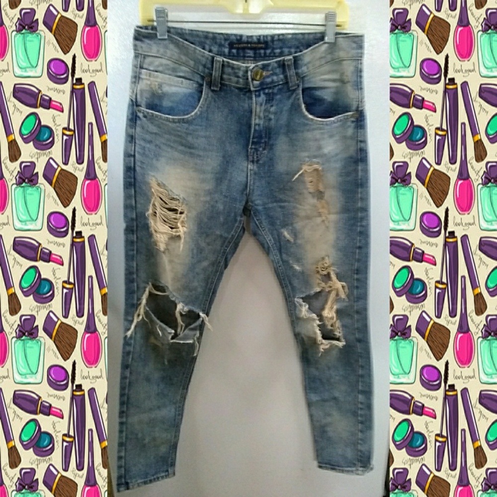 WESTERN & NEW YORK DESTROYED DESIGNER JEANS